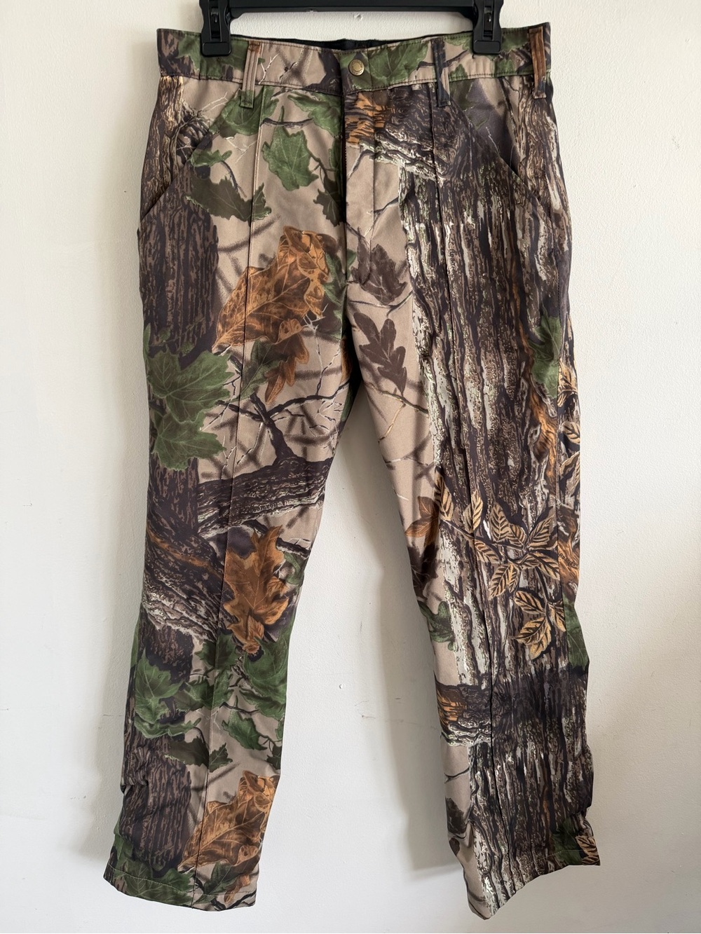 Cabela's Men's Camouflage Hunting Cargo Pants in Brown/Green